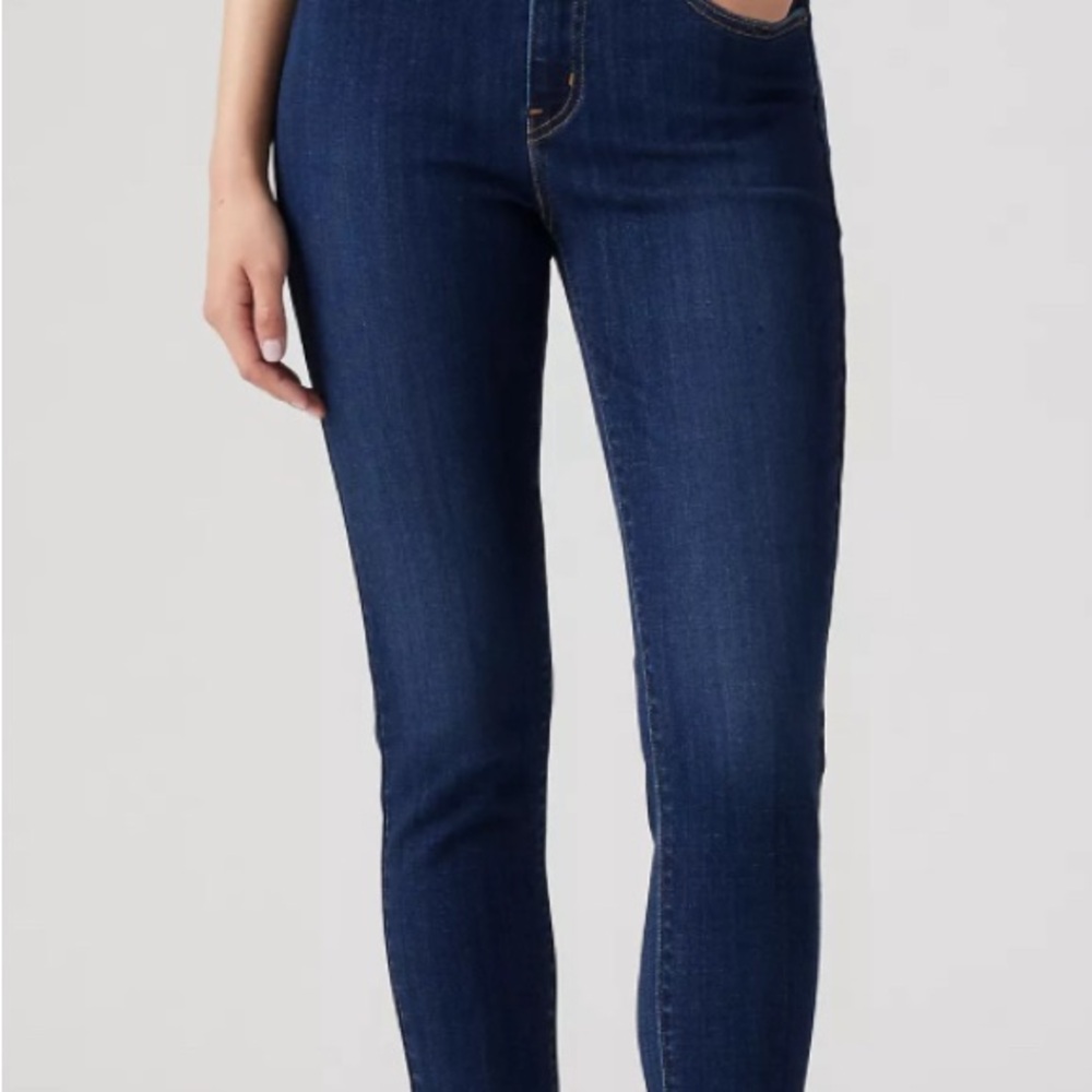 Levi jeans